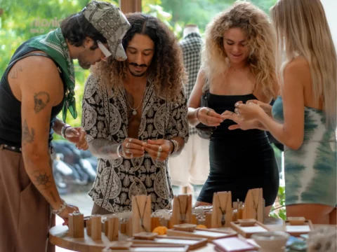 Guests choosing silver rings during a Bingin Silver Class workshop
