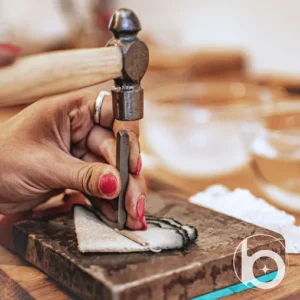 Make your own silver jewelry in Uluwatu at Bingin Silver Class.
